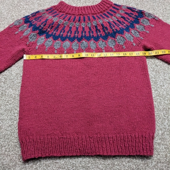 Vintage 80s chunky knit wool pink yoke pattern sweater Canadian handmade - Picture 9 of 11